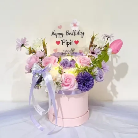 Bloom Box Akrilik Ucapan Ulang Tahun Banjar
